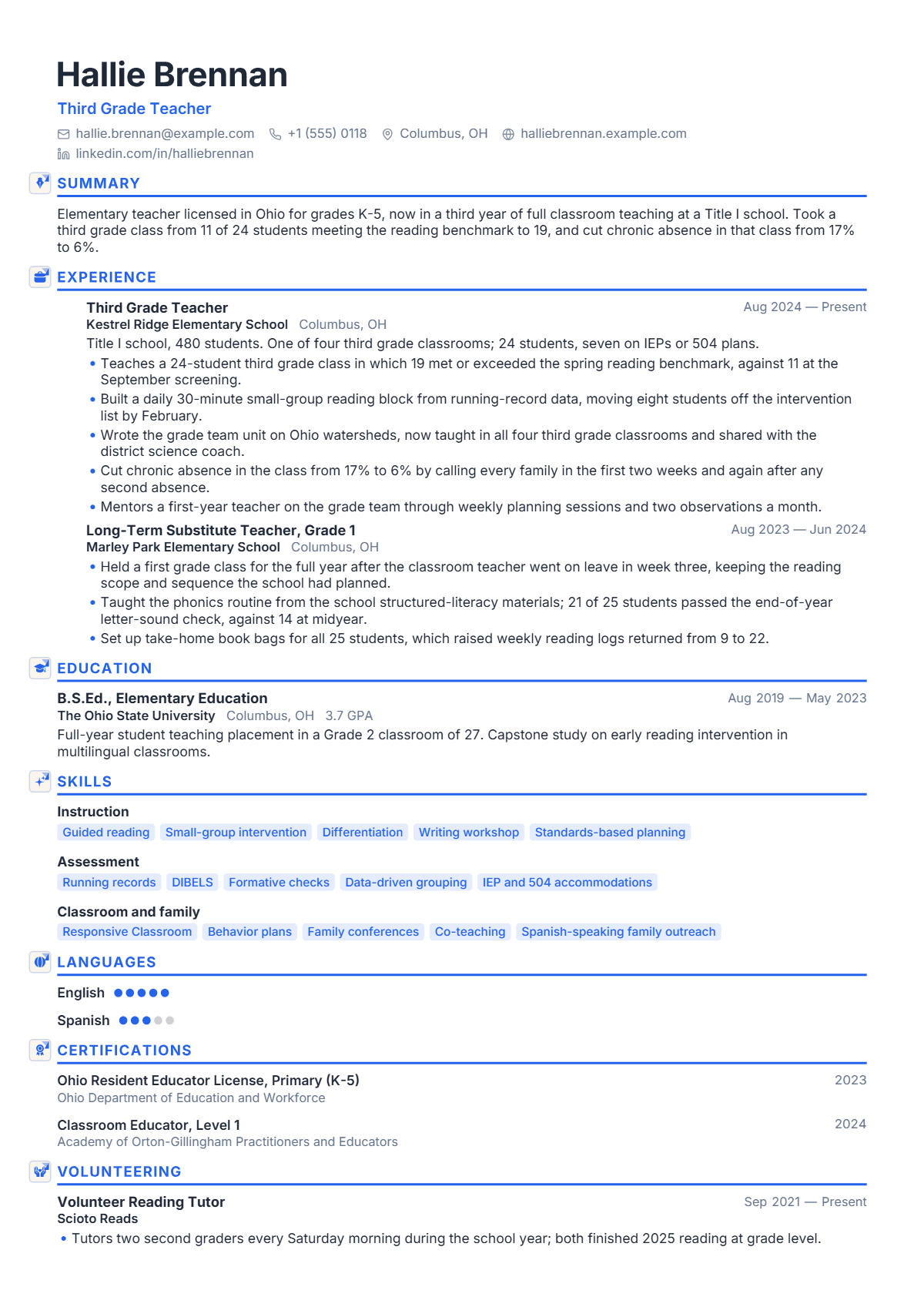Elementary School Teacher résumé example — entry level, written for United States, set in the Aria design